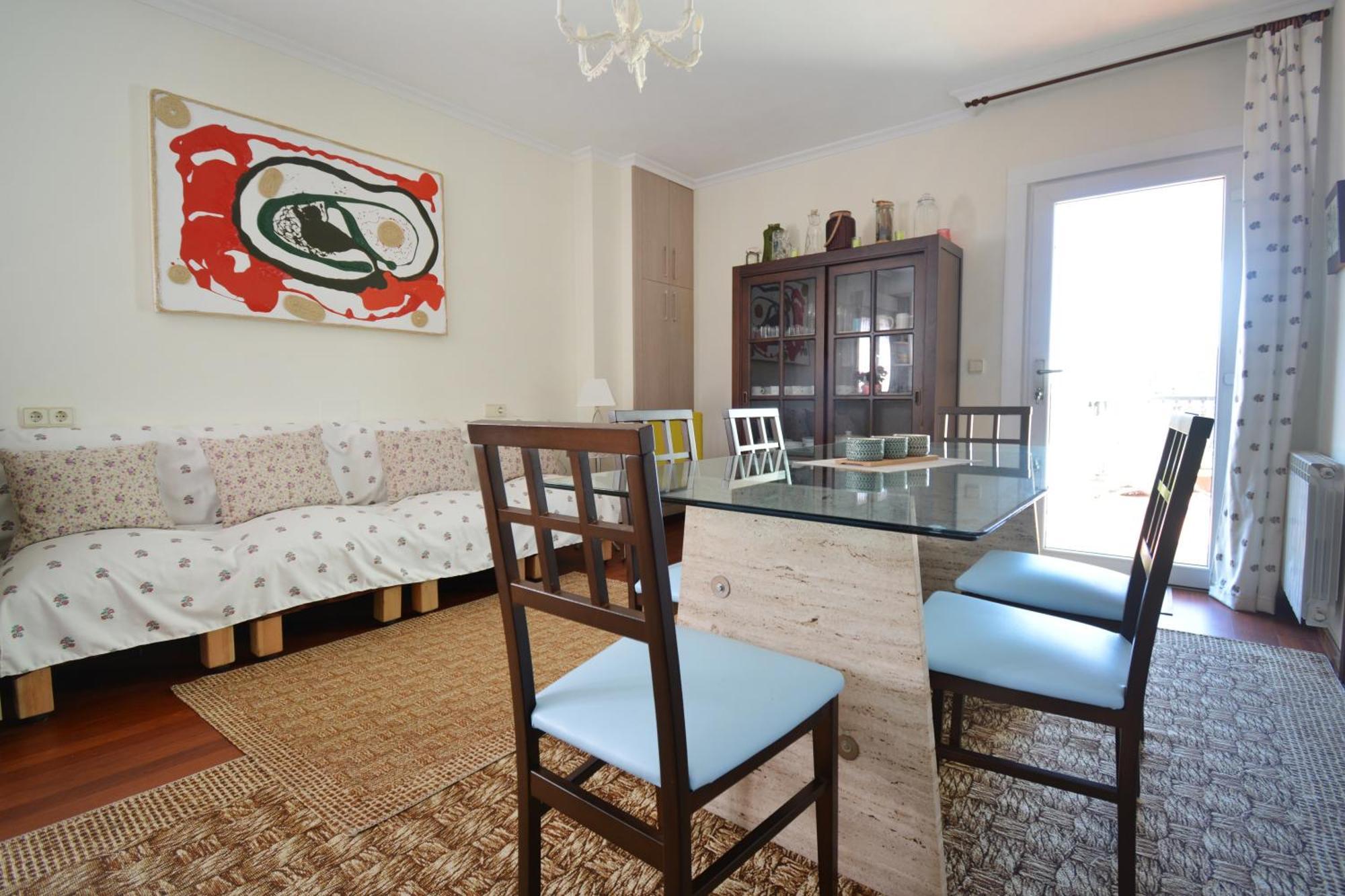 Apartament Con Terraza En El Entorno De *